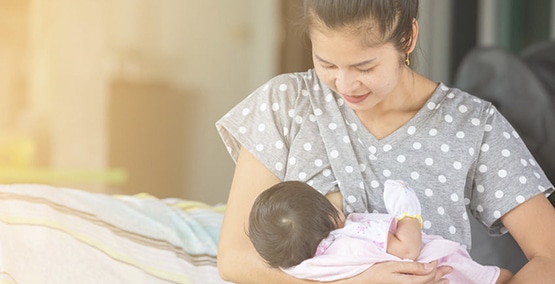 Breastfeeding benefits for baby and mom