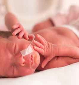When can a premature baby start bottle feeding?