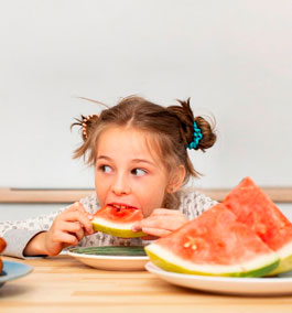 How to Motivate Kids to Eat More Fruits and Vegetables (VIDEO)